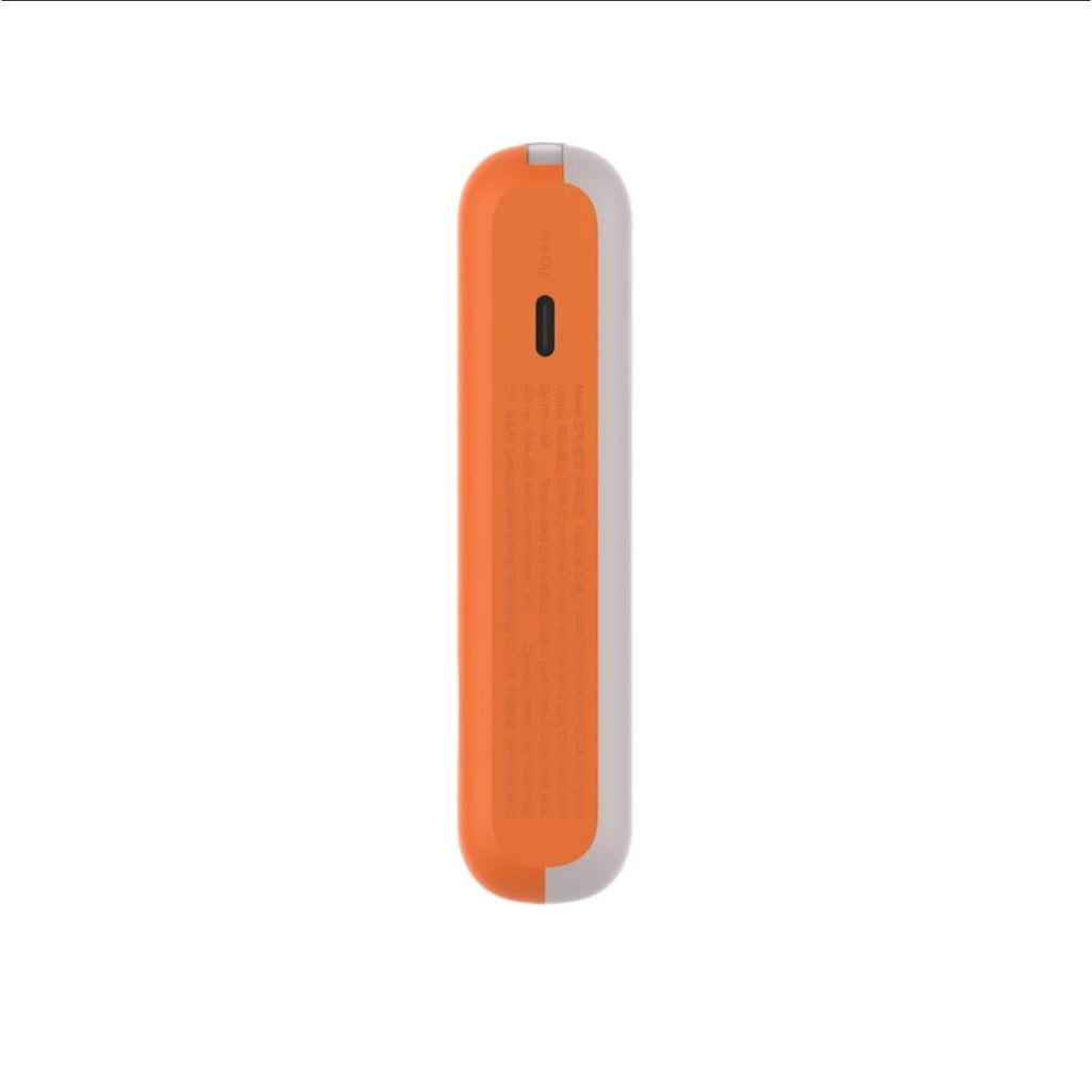 BELKIN POWERBANK 10K W INTEGR CABLE,DY,WIN PNK,POOH (BPB021qcWP-DY) CCC