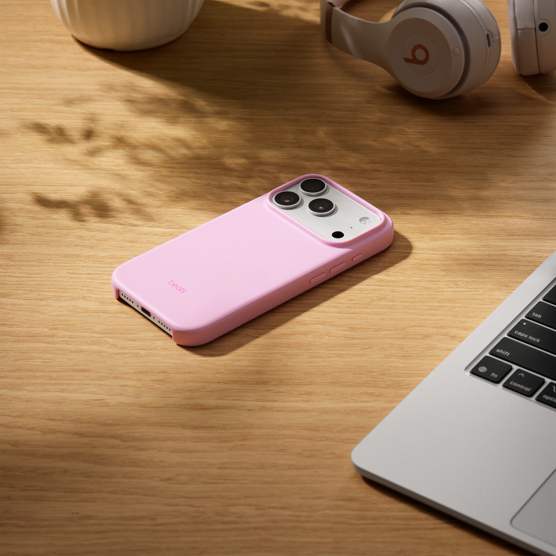 APPLE MGKF4PA/A BEATS IPHONE 17 PRO CASE WITH MAGSAFE AND CAMERA CONTROL — PEBBLE PINK