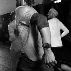 Apple Watch Ultra 2 GPS + Cellular 49mm Natural Titanium Case with Natural Titanium Milanese Loop - Large