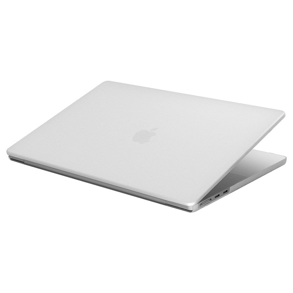 เคส Uniq MacBook Air 13 inch (M2/M3/M4/M5) Claro Dove Matte Clear