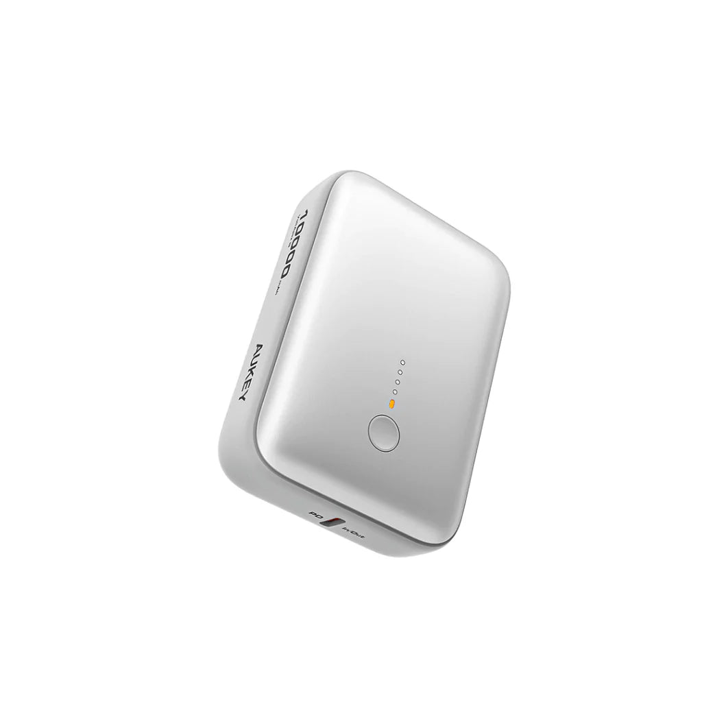 แบตเตอรี่สำรอง Aukey Pby55 Spark Mini 10,000 Compact Fast Chargging Power Bank White
